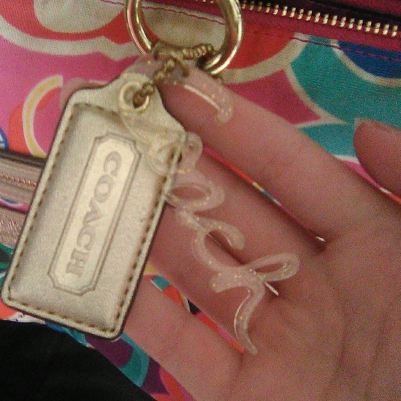 An authentic Coach purse - Picture 3 of 4